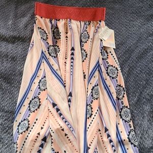 Lularoe Lola